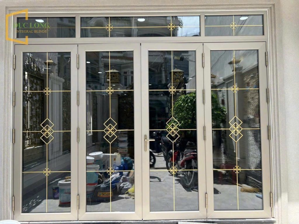 Kính Hộp Hoa Văn – KHHV7