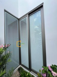 Rèm Trong Kính Hộp RTK15 – Màu Bạc